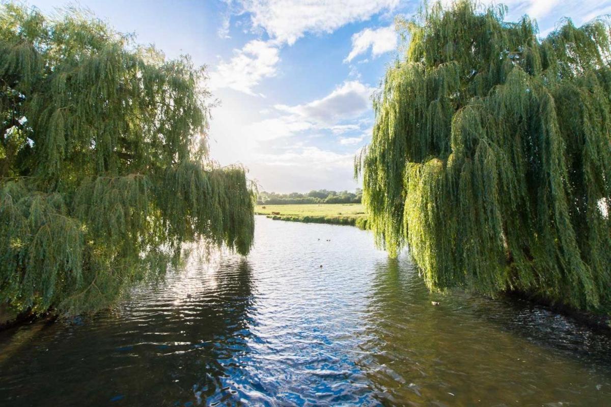 The Stables, Relax In 5 Star Style And Comfort With Lovely Walks All Around Great Maplestead Экстерьер фото